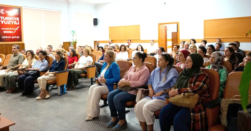 Kırklareli’nde “Sağlıklı Omurga, Sağlıklı Gelecek” eğitimi verildi