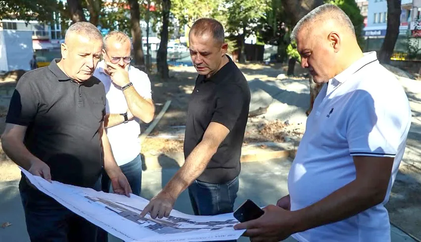 Kırklareli Belediye Başkanı Bulut, yapımı süren Engelsiz Yaşam Parkı’nı inceledi