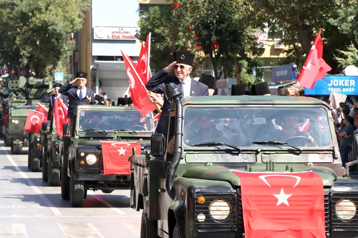 Zafer bayrami turk silahli kuvvetler gunu 2 - Büyük Zafer’in 103. yıl dönümü Trakya’da kutlandı