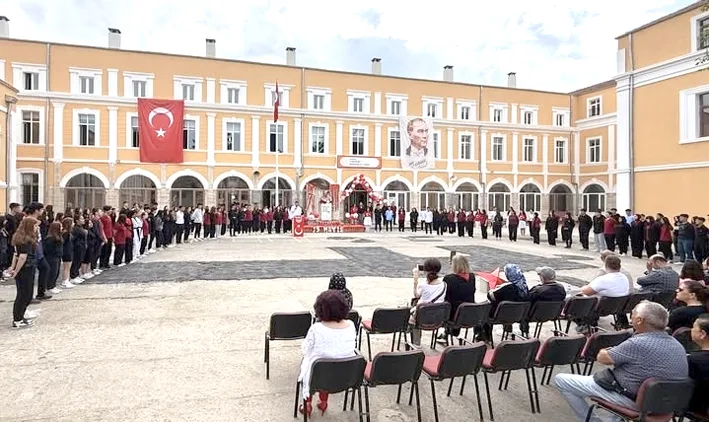 “Zilsiz okul dönemi başlıyor”