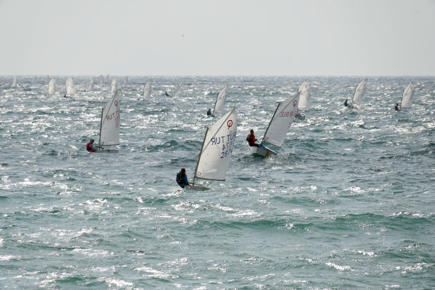 Uluslararası Süleymanpaşa Optimist Cup Yelken Yarışları sürüyor