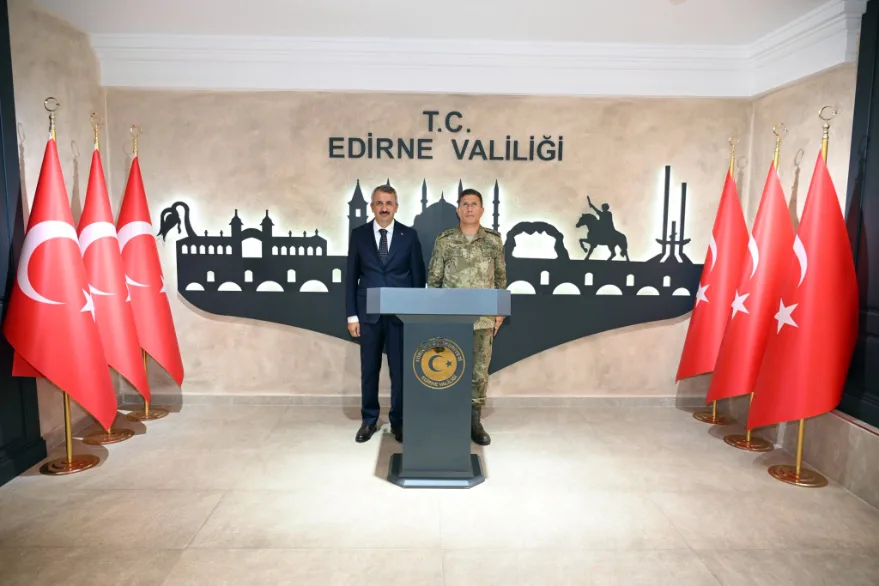 1. Ordu Komutanı Orgeneral Ersay Vali Sezer’i ziyaret etti