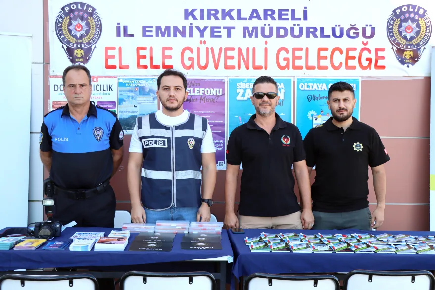 Kırklareli’nde üniversite öğrencileri polis ekiplerince bilgilendirildi