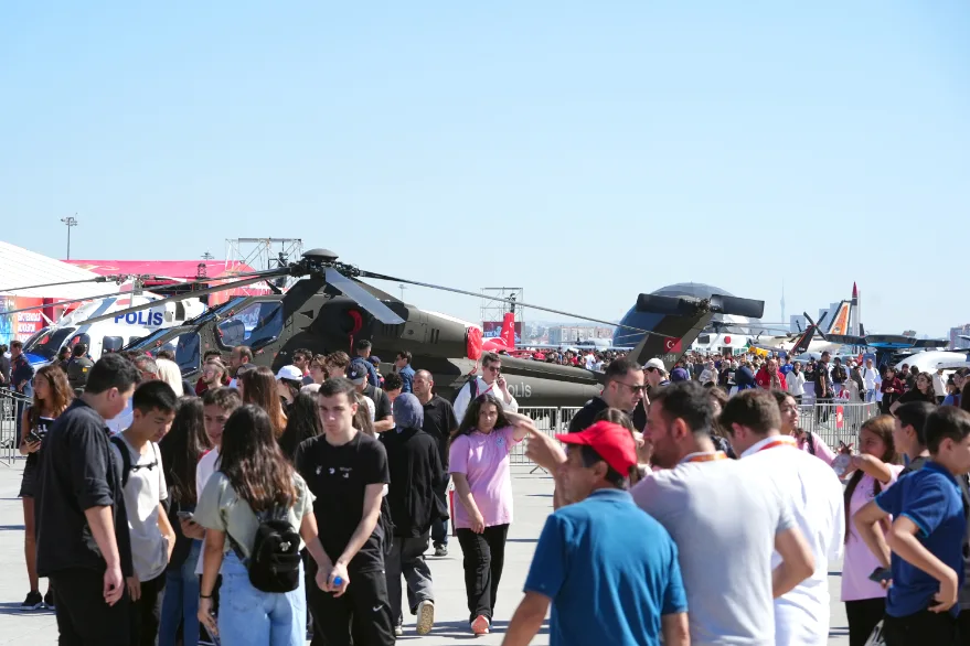 AA 20250917 39137148 39137146 TEKNOFEST ISTANBUL KAPILARINI ACTI - TEKNOFEST İstanbul kapılarını açtı