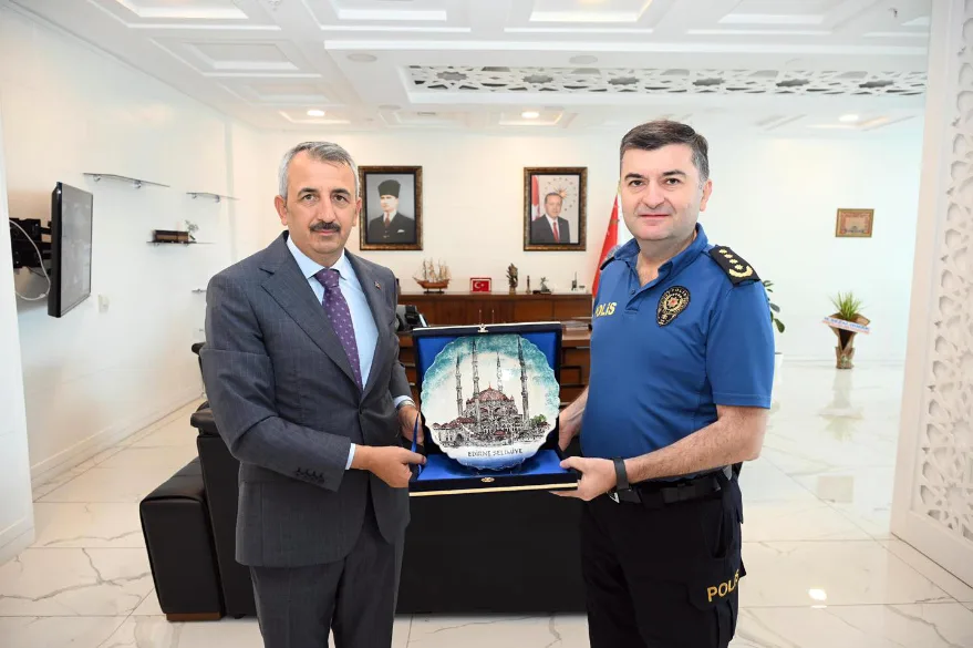 Edirne Valisi Sezer, Emniyet Müdürü Ayhan’ı ziyaret etti