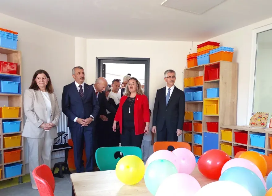 Uygulama Ana Okulu Acilis 8 e1757934399903 - Zeynep-Mustafa Taş Uygulama Anaokulu törenle açıldı