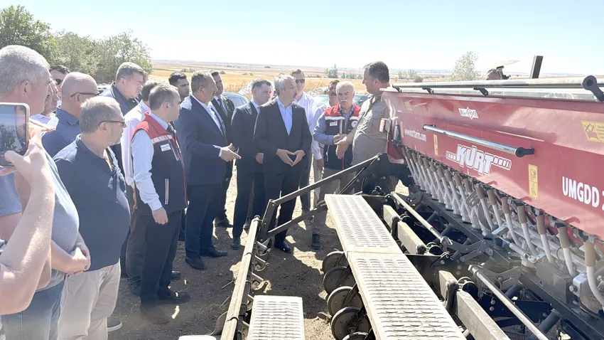 Ciftcilere kanola tohumu 3 - Edirne’de çiftçilere kanola tohumu dağıtıldı