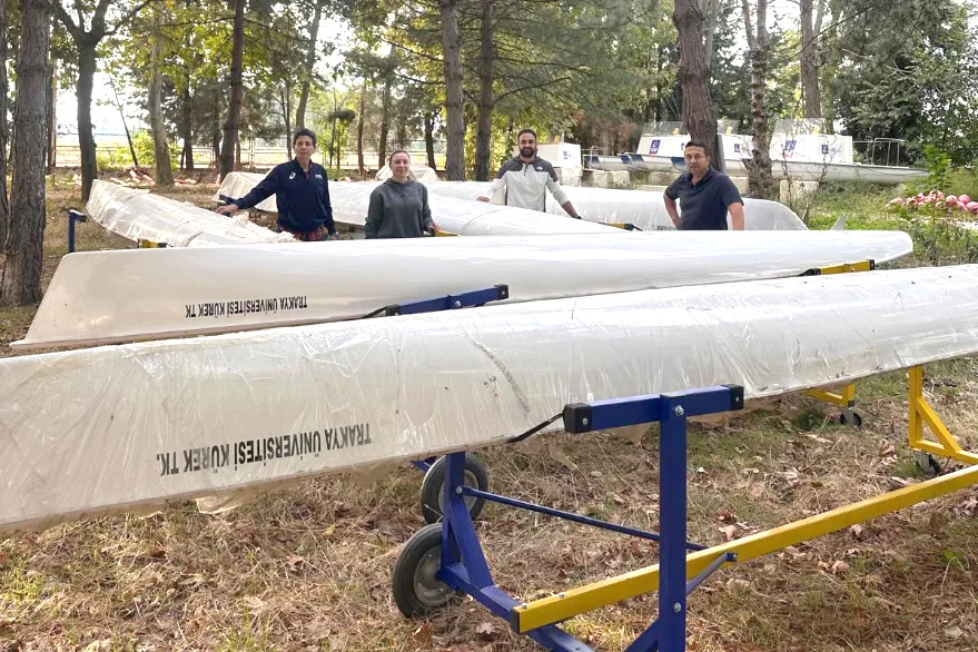 Üniversite, Edirne’yi kürek sporuyla buluşturuyor