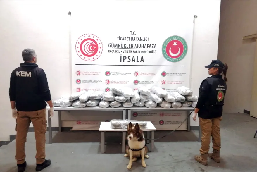 573351475 18362251057093570 7788593623836842897 n - Edirne sınır kapılarında dev uyuşturucu operasyonu
