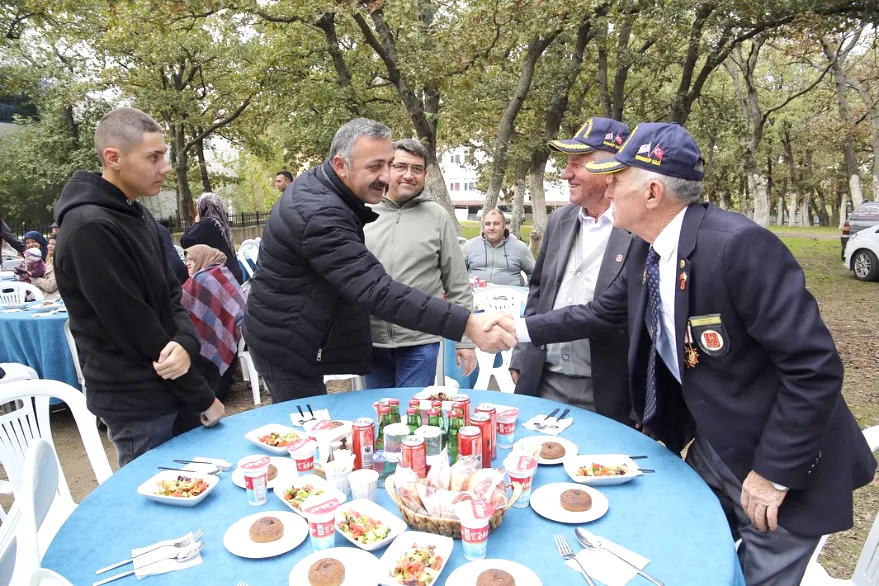 Tekirdağ Emniyet Müdürü Turanlı gaziler ve şehit aileleriyle buluştu