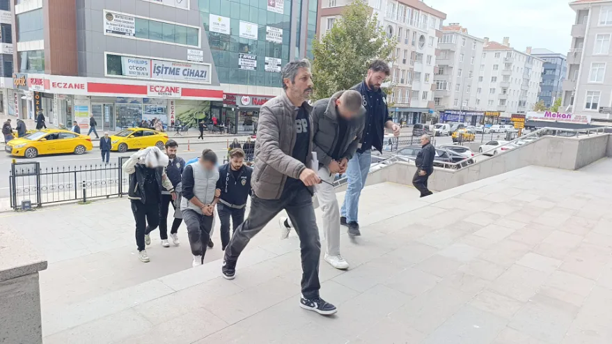 Tekirdağ’da uyuşturucu ticareti yaptıkları öne sürülen 2 şüpheli tutuklandı