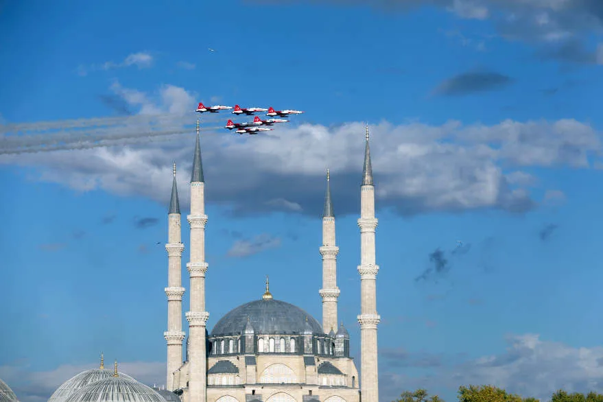 Türk Yıldızları, Edirne semalarında test uçuşu yaptı