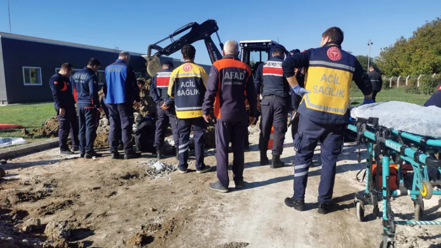 Kırklareli’nde inşaat alanında toprak altında kalan işçi kurtarıldı