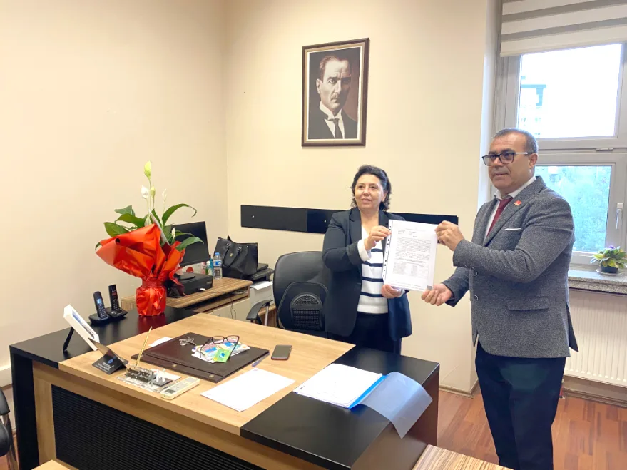 CHP Suloglu 1 - CHP Süloğlu Yönetimi mazbatasını aldı