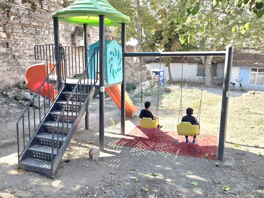Cocuk Parki 1 - Savaş meydanı değil “çocuk parkı”