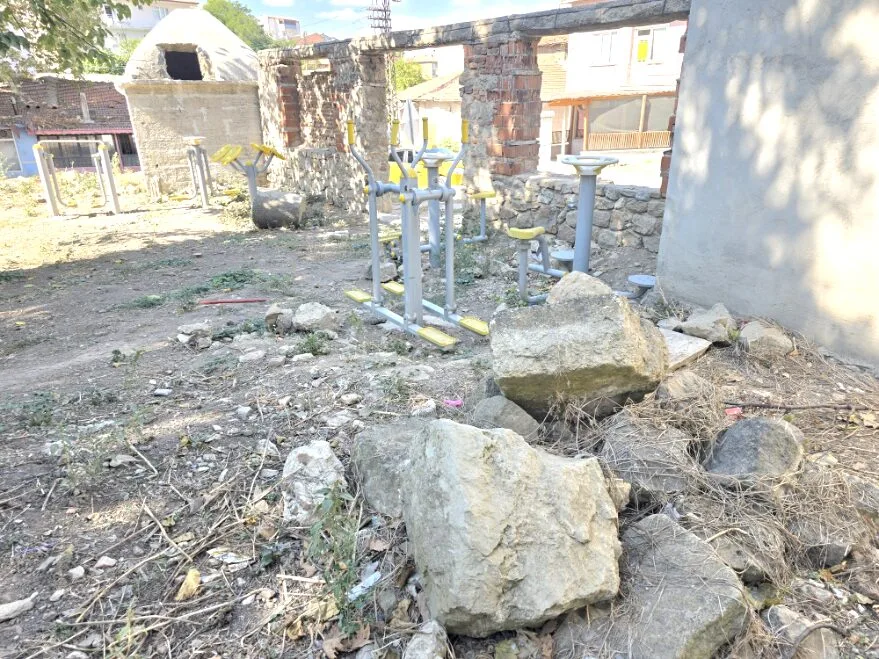 Savaş meydanı değil “çocuk parkı”