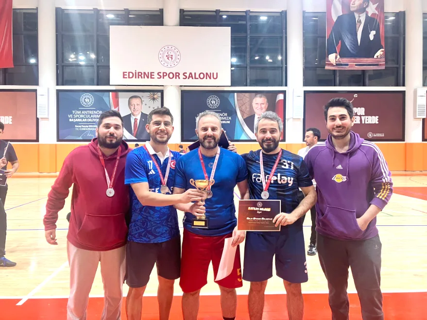 Ayak tenisinde şampiyon Edirne Gençlik ve Spor Müdürlüğü