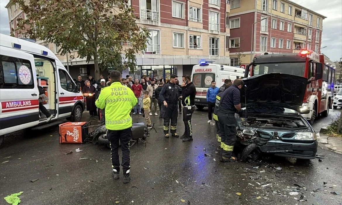 Tekirdağ’da motosikletle otomobilin çarpıştığı kazada 2 kişi yaralandı