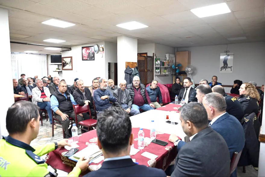 Meydan Mahallesi Husur Toplantisi 2 - Edirne Emniyeti, Meydan Mahallesi’nde vatandaşla buluştu