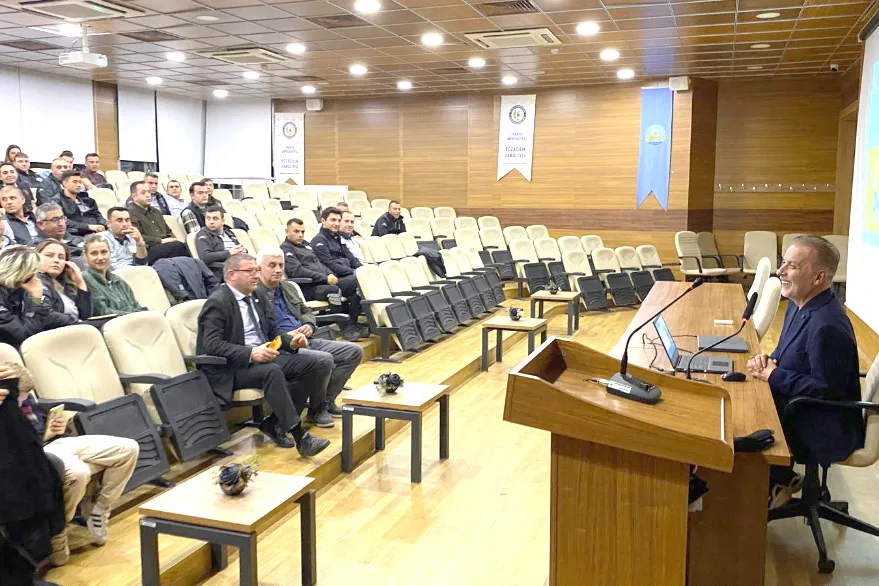 Trakya Üniversitesi güvenlik görevlilerine iletişim eğitimi