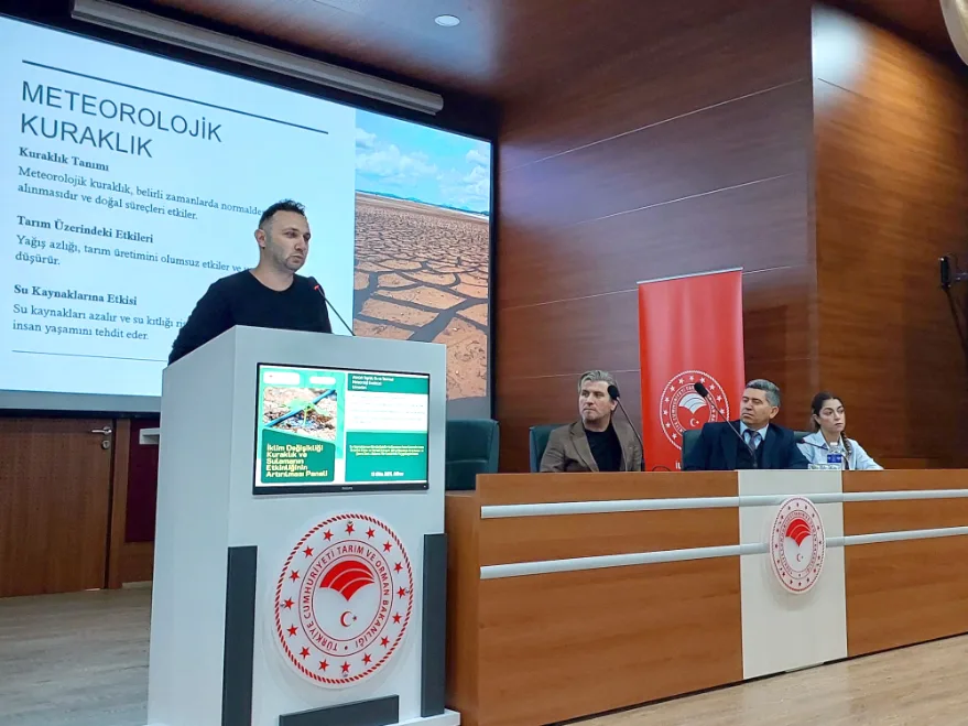 Tarim ve Orman Panel 3 - Edirne’de su verimliliği ve tarımda gelecek konuşuldu