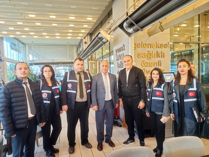 Ticaret Müdürlüğü, AVM’de yasal düzenlemeleri anlattı