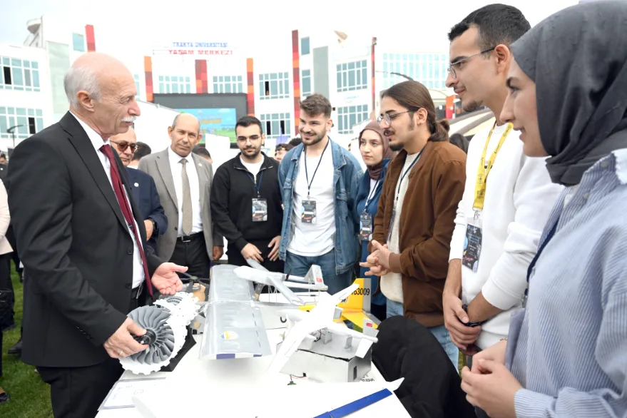 Trakya Üniversitesinde Topluluklar Buluşuyor etkinliği düzenlendi