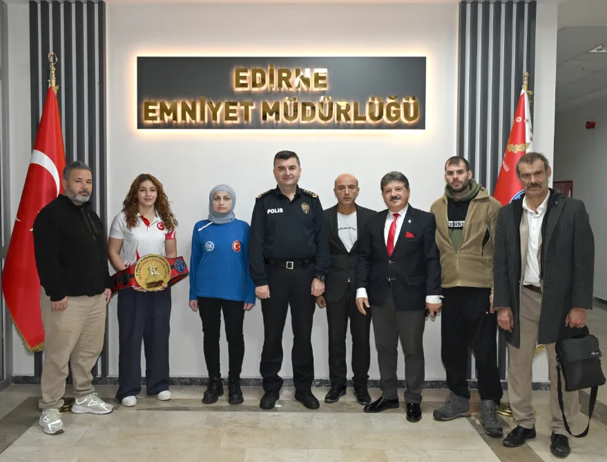 Yesevi Hareketi Derneği’nden Emniyet Müdürü Ayhan’a ziyaret