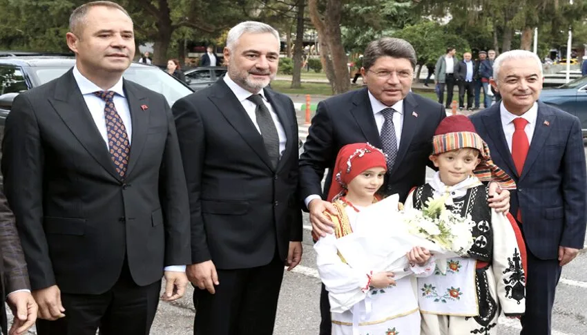 Adalet Bakanı Tunç, Kırklareli’nde ziyaretlerde bulundu