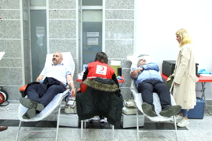 Kırklareli Adliyesinde kan bağışı kampanyası düzenlendi