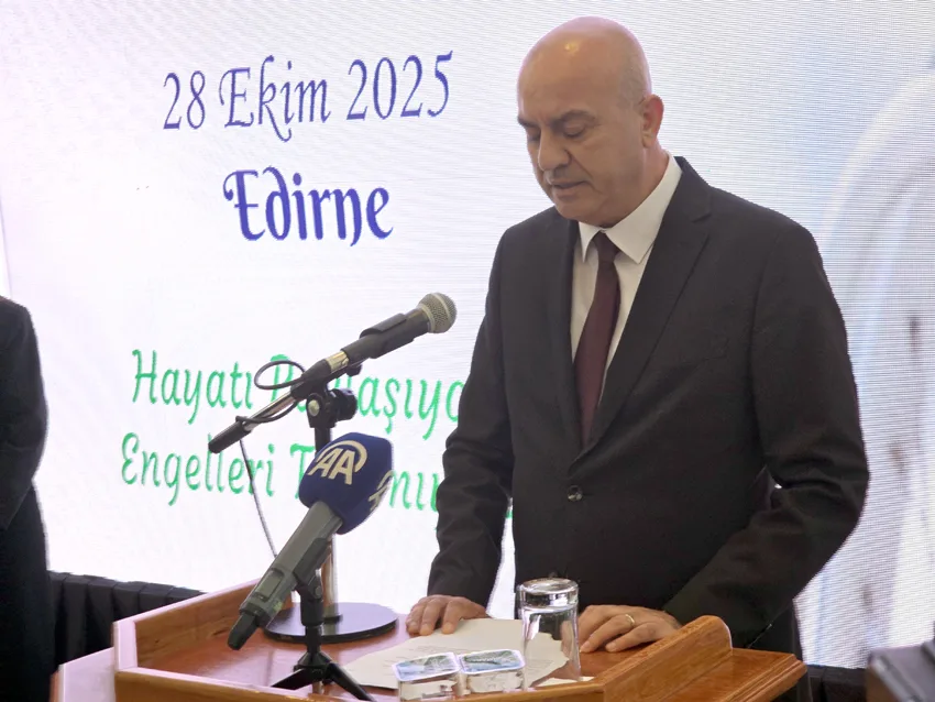 Engelliler akulu sandalye 10 - Mutlulukları gözlerden okundu