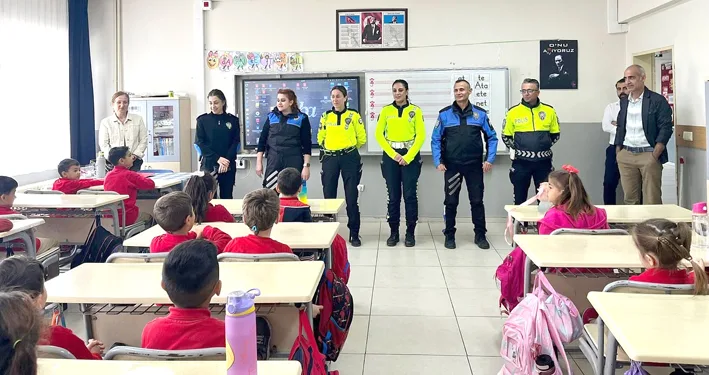 Polislik meslegi tanitimi 2 - Tekirdağ’da ilkokul öğrencilerine polislik mesleği tanıtıldı