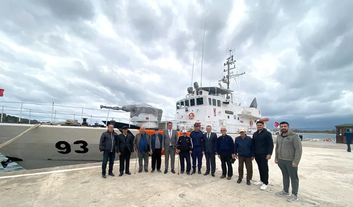 Yaslilar tcsg93 bot 2 - Kırklareli’nde huzurevi sakinleri TCSG-93 botunu gezdi