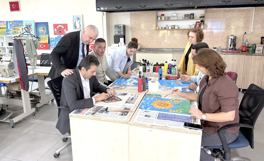Tekirdağ’da yükümlüler katıldıkları kurslarda meslek öğreniyor