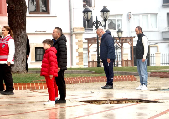 10 kasim anma programi 3 - Büyük Önder Atatürk’ü anıyoruz