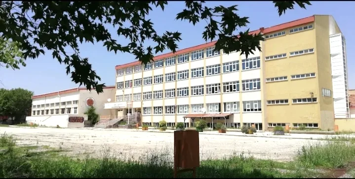 Yıldırım Beyazıt Anadolu Lisesi 1. Murat Anadolu Lisesi’ne taşınıyor