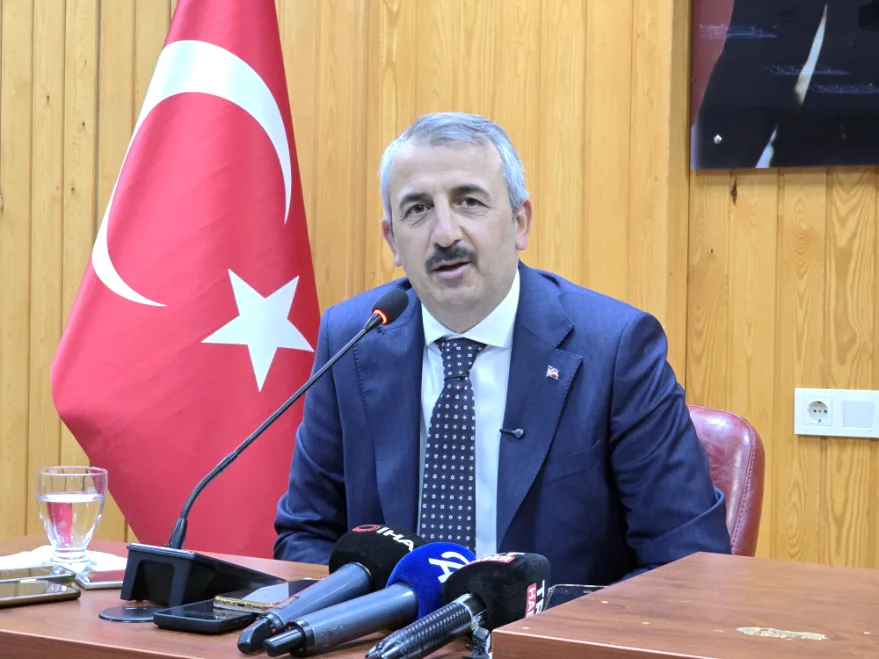 Vali Sezer, Mecliste projeleri anlattı