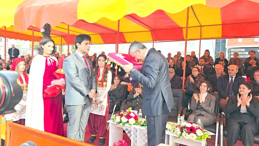 25 kasim programi 22 - Kara günden aydınlığa…