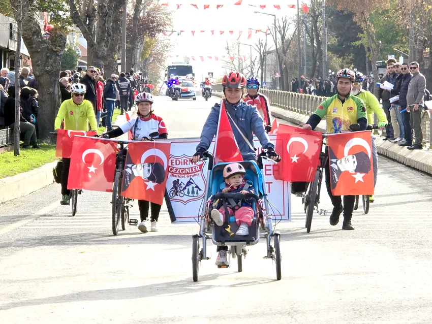 25 kasim programi 34 - Kara günden aydınlığa…