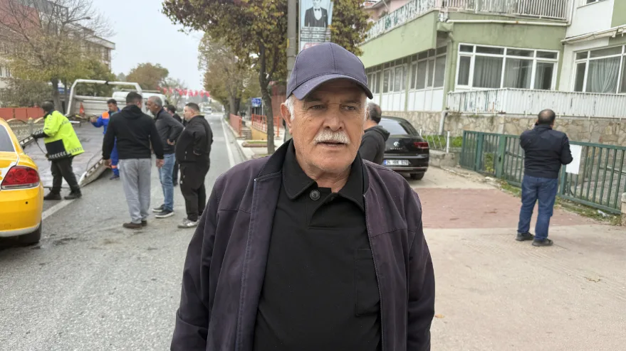 AA 20251104 39609404 39609401 EDIRNEDE TERS DONEN ARACTAN CIKAN TAKSICI KAZADAN YARA ALMADAN KURTULMASINI EMNIYET KEMERINE BAGLADI - Edirne’de devrilen taksiden emniyet kemeri kurtardı