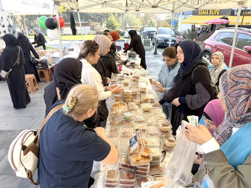 Tekirdağ’da Filistin’e destek amacıyla Hayır Çarşısı açıldı