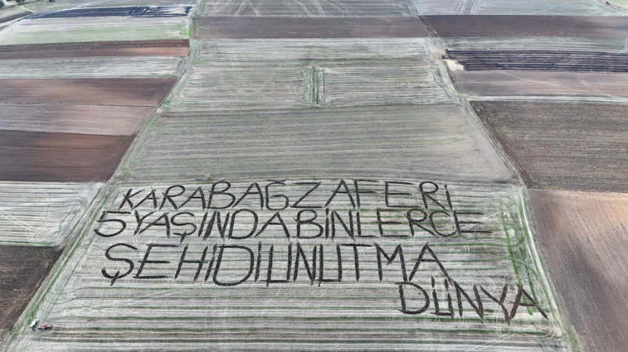 Kırklarelili çiftçi bu kez de Karabağ zaferini kutladı