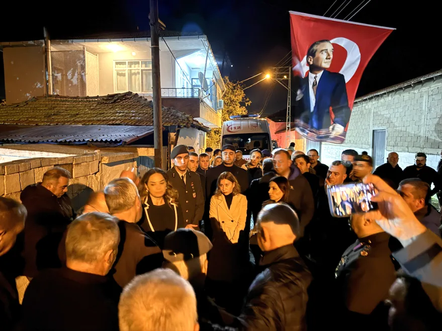 Astsubay Başçavuş Aykut’un şehadet haberi Tekirdağ’daki ailesine verildi