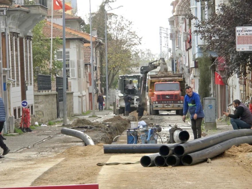 Belediye Su Altyapi 3 - Altyapı çalışmaları Dilaverbey Mahallesi’nde