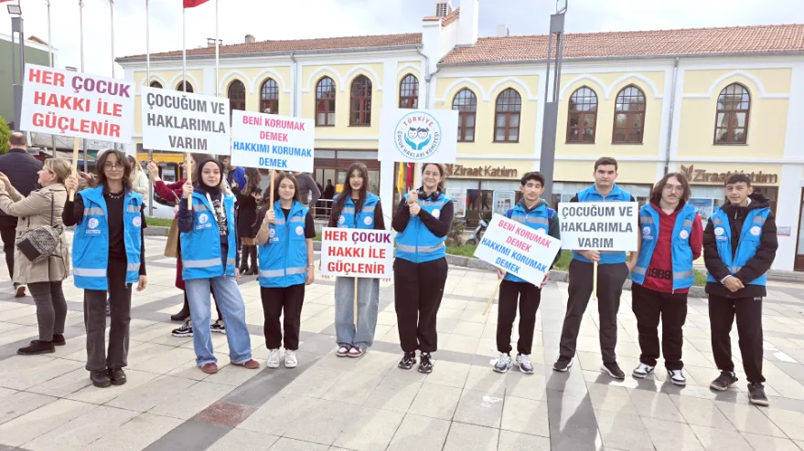 Cocuk Haklari Gunu 1 - Çocuk Hakları için bir araya geldiler