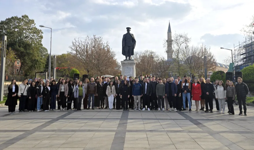 Edirne’de Diş Hekimleri Günü törenle kutlandı
