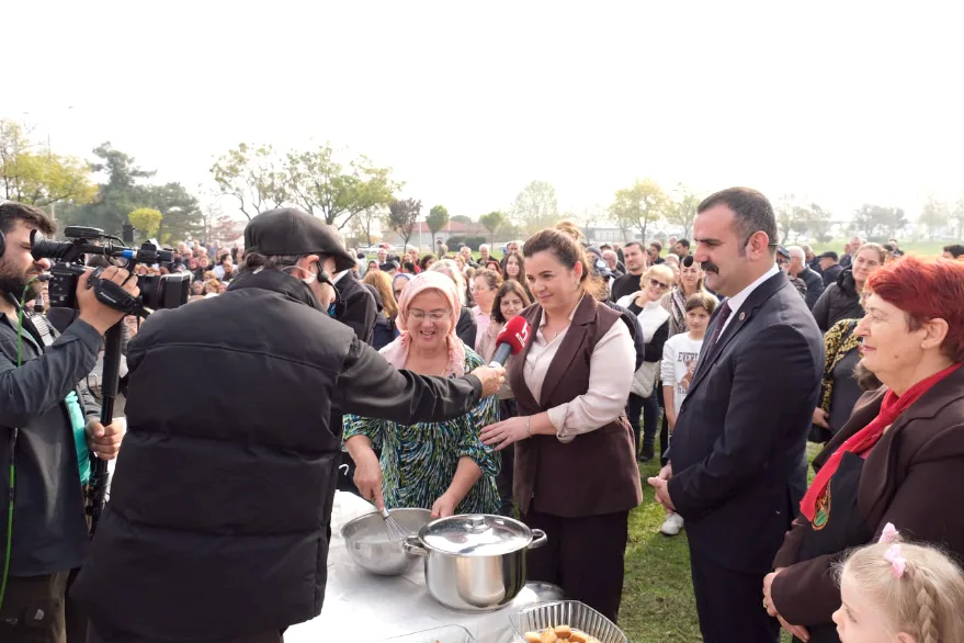 “Görkemli Hatıralar” Uzunköprü’den Türkiye’ye seslendi