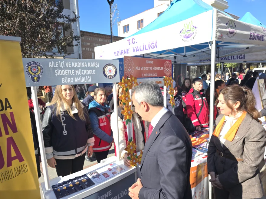 Kadin Siddet Farkindalik 4 - Edirne’de kadına yönelik şiddete karşı farkındalık etkinliği