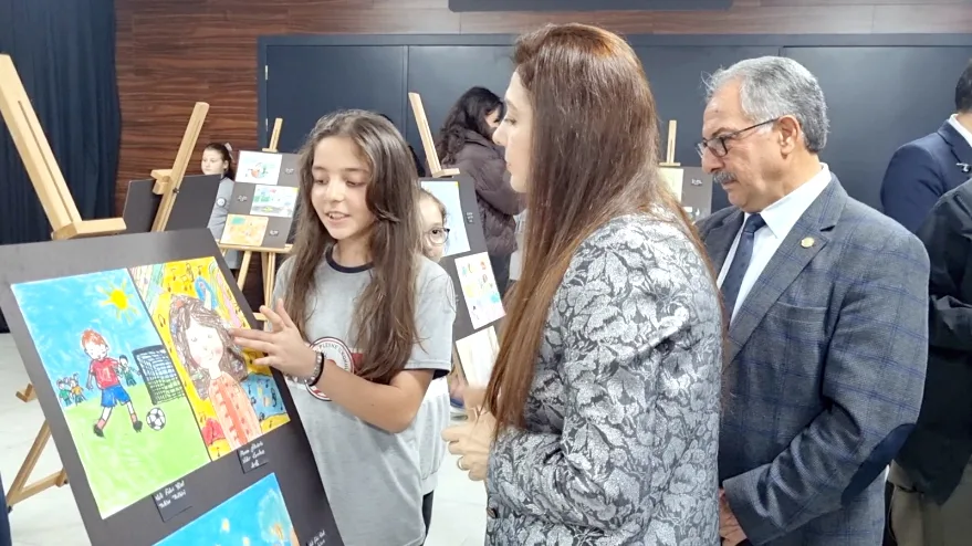 Edirne’de ilkokul öğrencilerinin resim sergisi sanatseverlerle buluştu