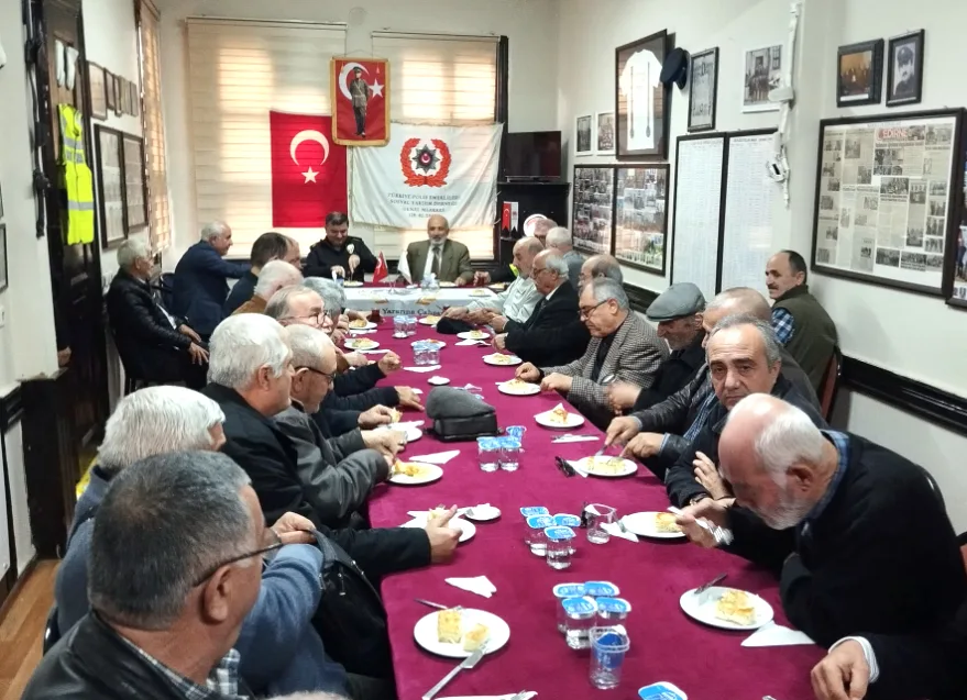Polis Emeklileri Ziyaret 4 - Edirne Emniyet Müdürü Ayhan, polis emeklileriyle buluştu